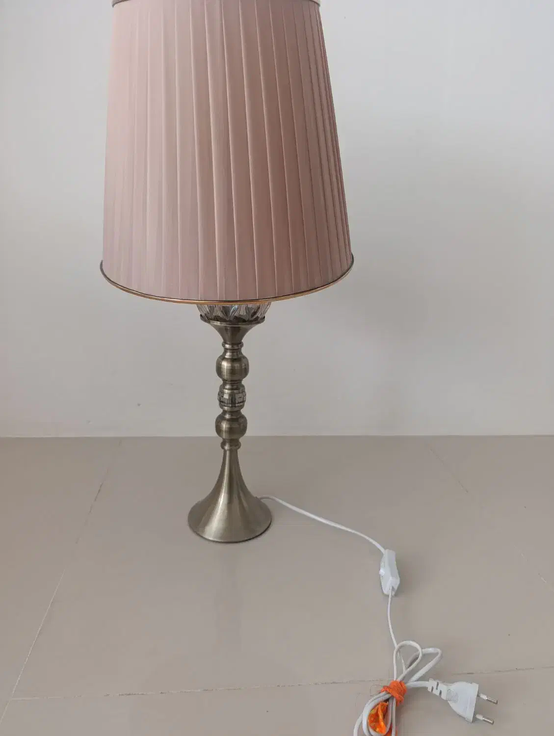 آباژور|چراغ خواب و آباژور|همدان, |دیوار