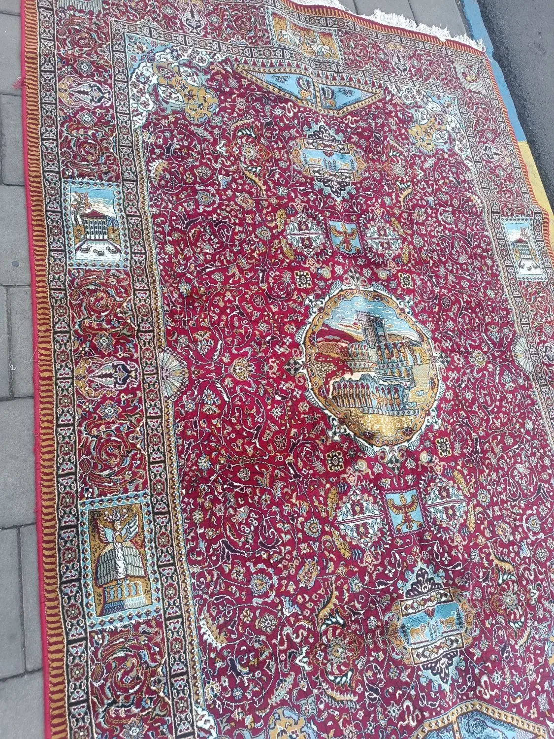 فرش۵۰۰ شانه کارکرده|فرش|ارومیه, |دیوار