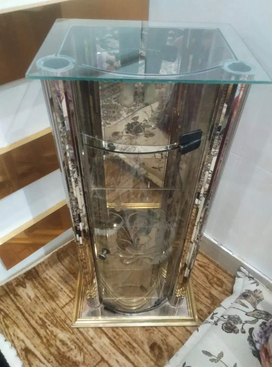 بوفه کوچک|بوفه، ویترین، کنسول|تایباد, |دیوار