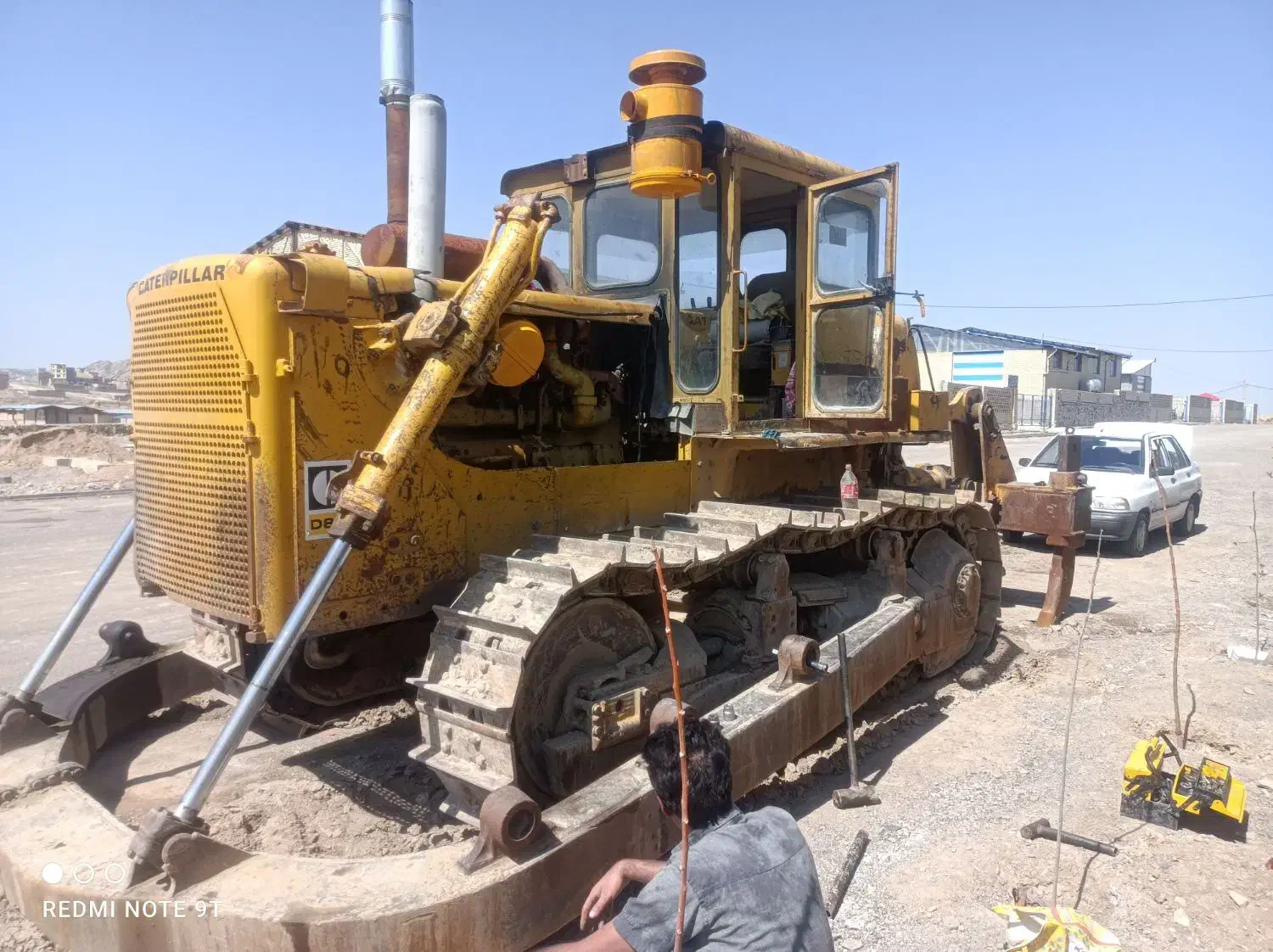 بلدوزر دی۸کا سری ۷۷وی|خودرو سنگین|مشهد, دانشجو|دیوار