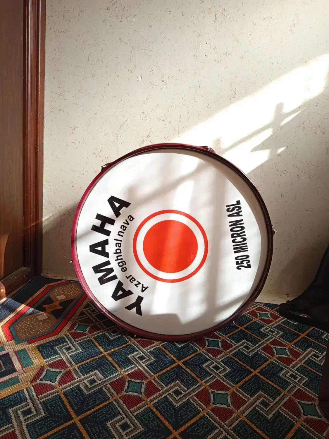 طبل نو|درام و پرکاشن|مشهد, پورسینا|دیوار