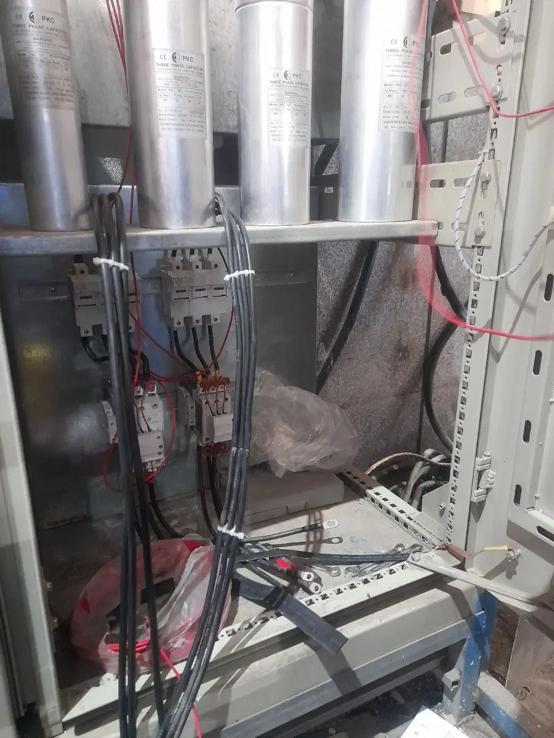 تعمیرات تابلو برق و هیدرولیکتو بسپار دستت متخصص|خدمات پیشه و مهارت|قدس, شهرقدس|دیوار