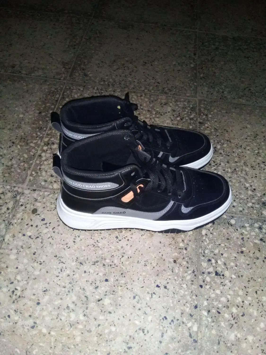 کتونی مردانه سایز ۴۳|کیف، کفش، کمربند|لاهیجان, کوی زمانی|دیوار