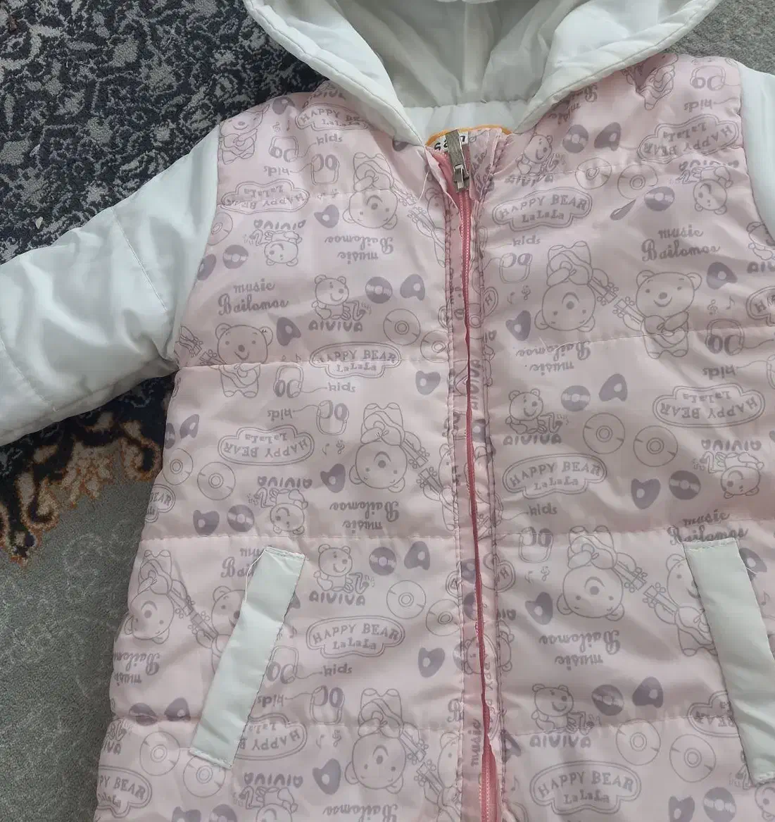 کاپشن و سرهمی نوزاد و کودک|کفش و لباس بچه|ری, دیلمان|دیوار