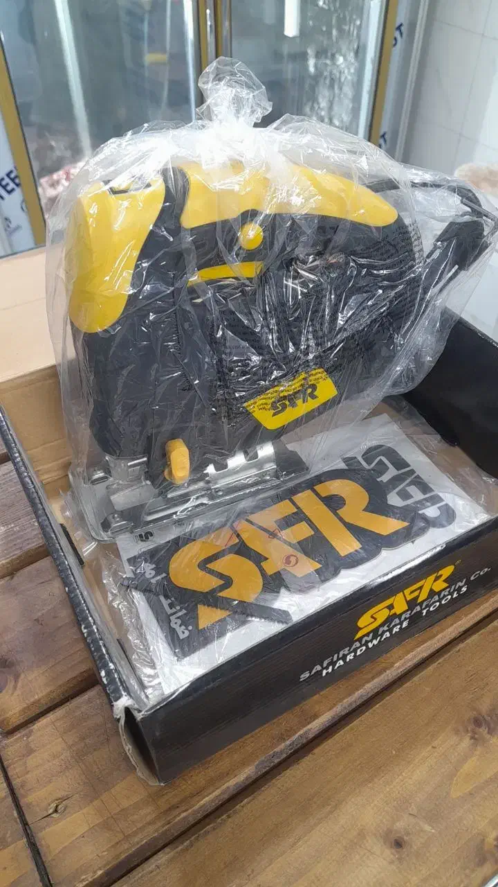 اره چکوشی|ابزارآلات|ورامین, ورامین|دیوار