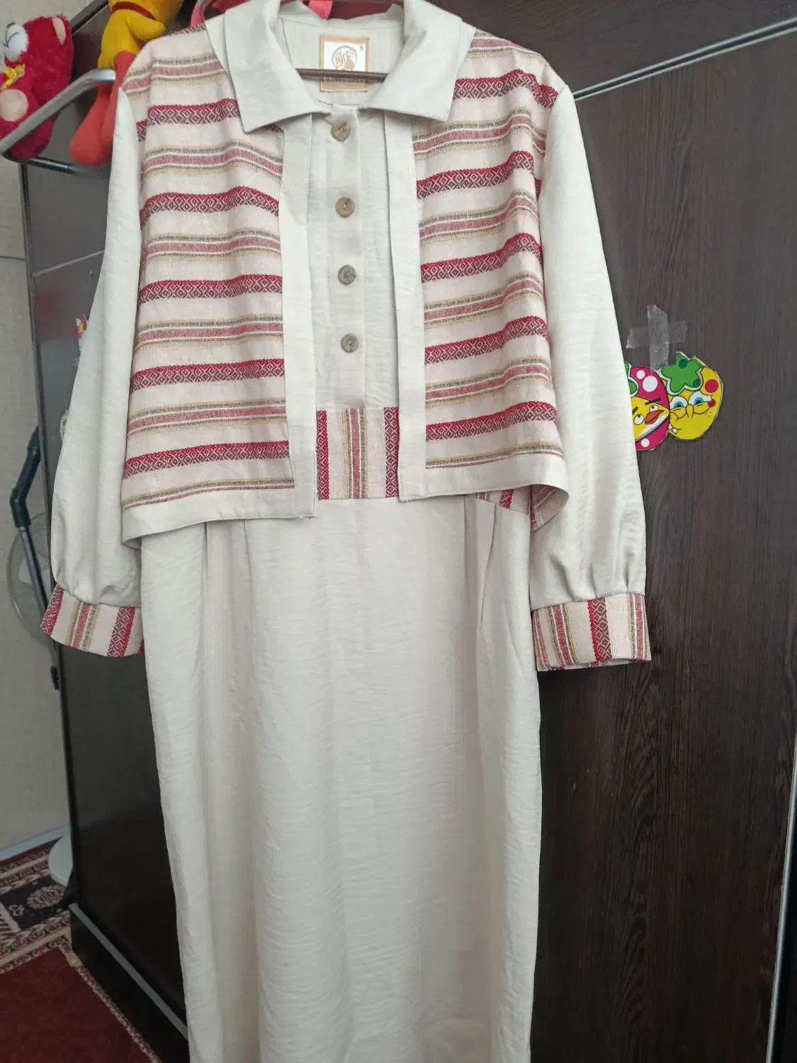 مانتو|لباس|بیرجند, |دیوار