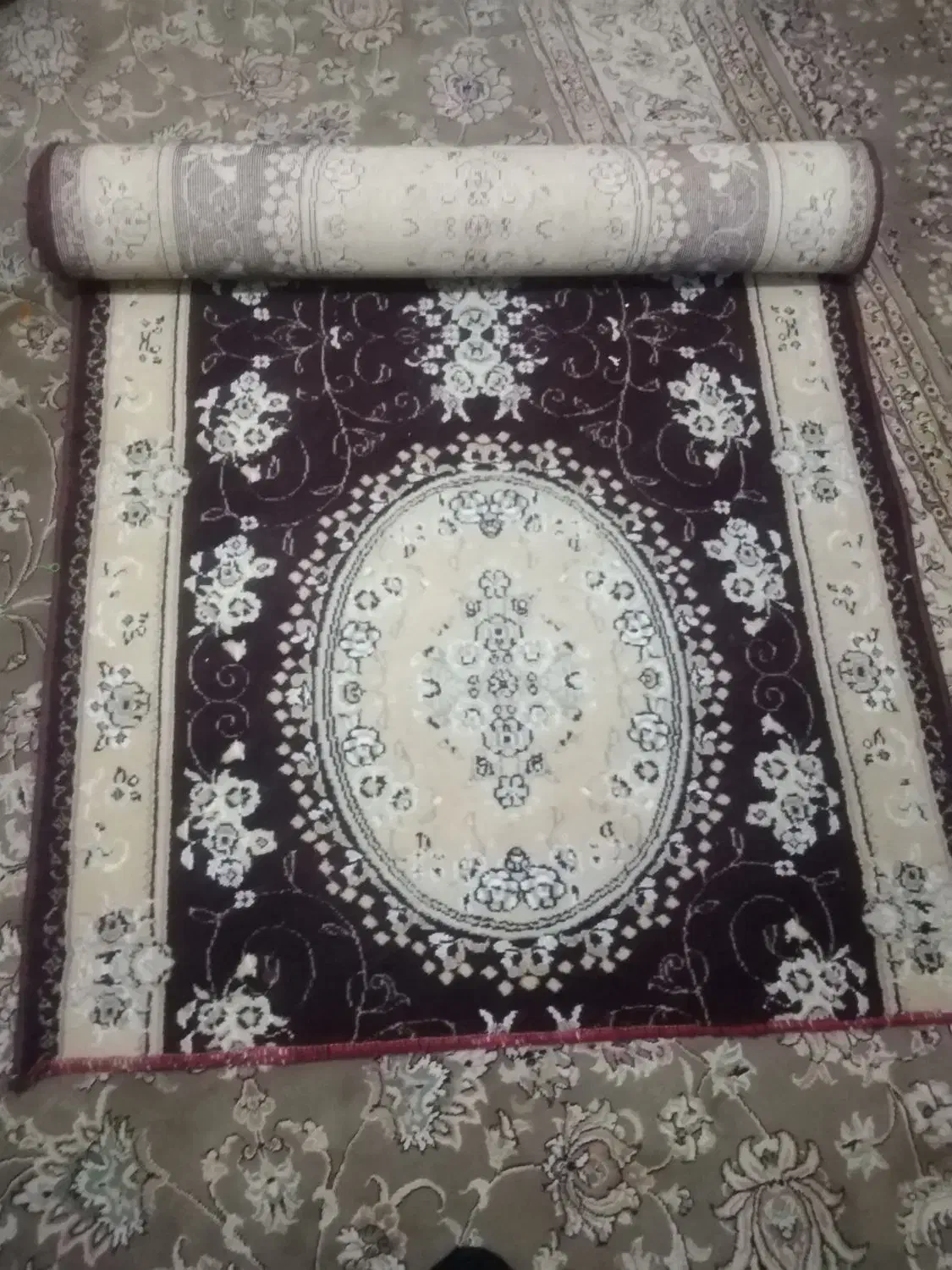 کناره فرش|فرش|مشهد, گاز|دیوار