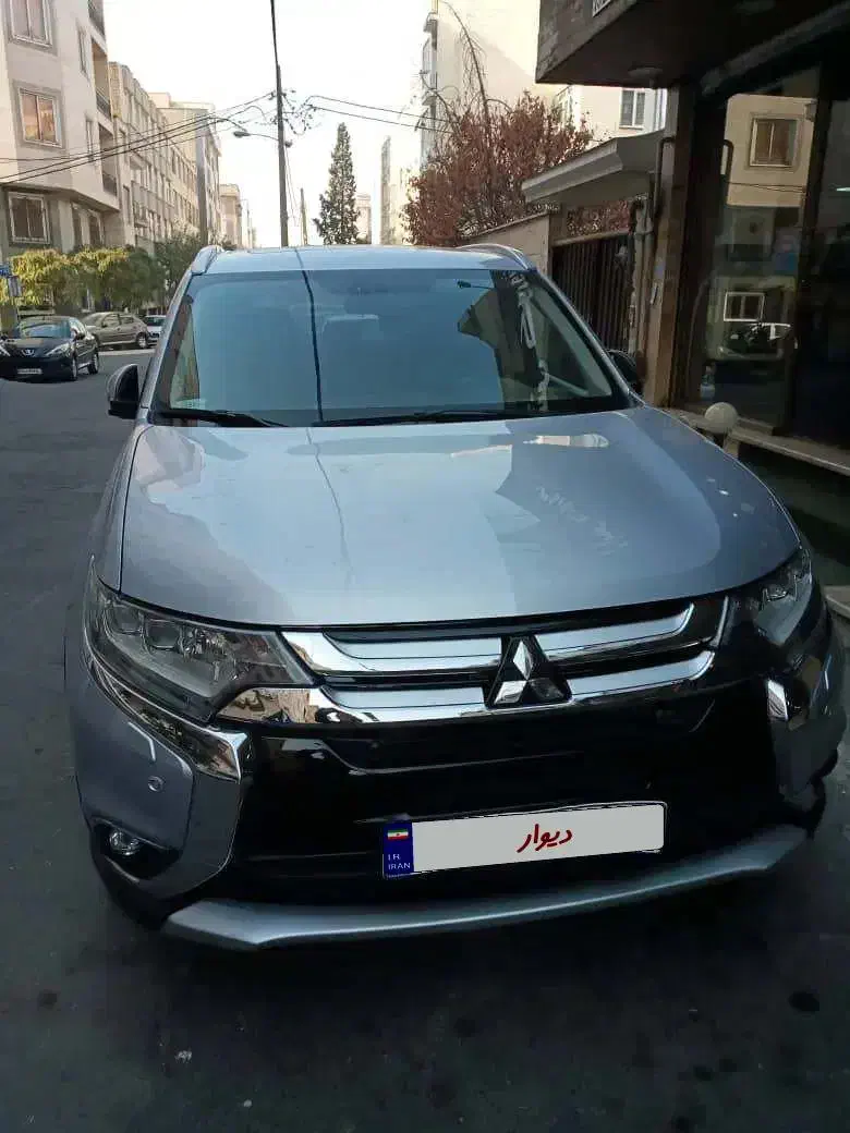 میتسوبیشی اوتلندر ۲۰۱۷ تیپ ۵|خودرو سواری و وانت|تهران, گیشا|دیوار