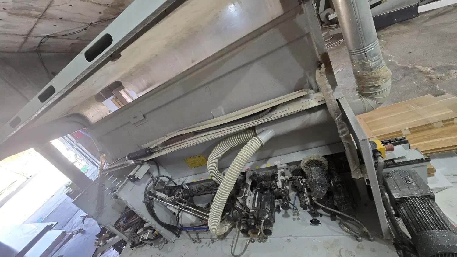 لبه چسبان pvc برندت brandt آلمان|ماشین‌آلات صنعتی|کرج, باغستان|دیوار