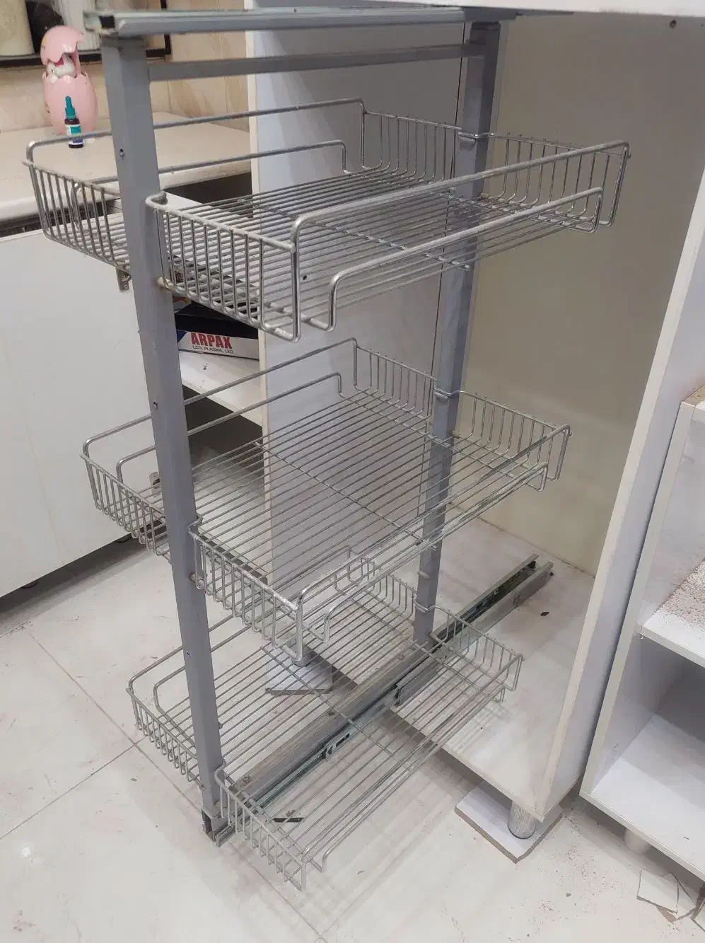 نظم دهنده ریلی در کابینت|آبچکان و نظمدهنده ظروف|زاهدان, |دیوار