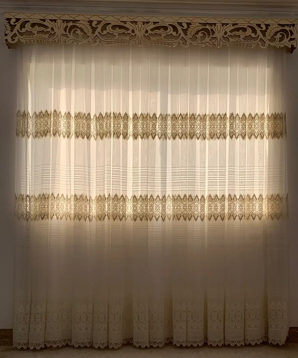 پرده و کتیبه|پرده، رانر، رومیزی|ساری, |دیوار