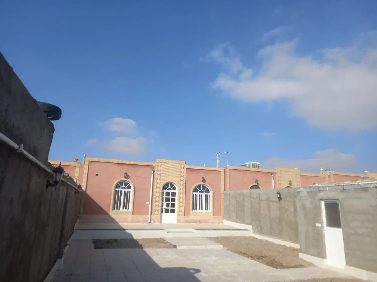 منزل ویلایی صفر ۳۰۰ متری فردوس باغستان علیا|فروش خانه و ویلا|فردوس (خراسان), |دیوار