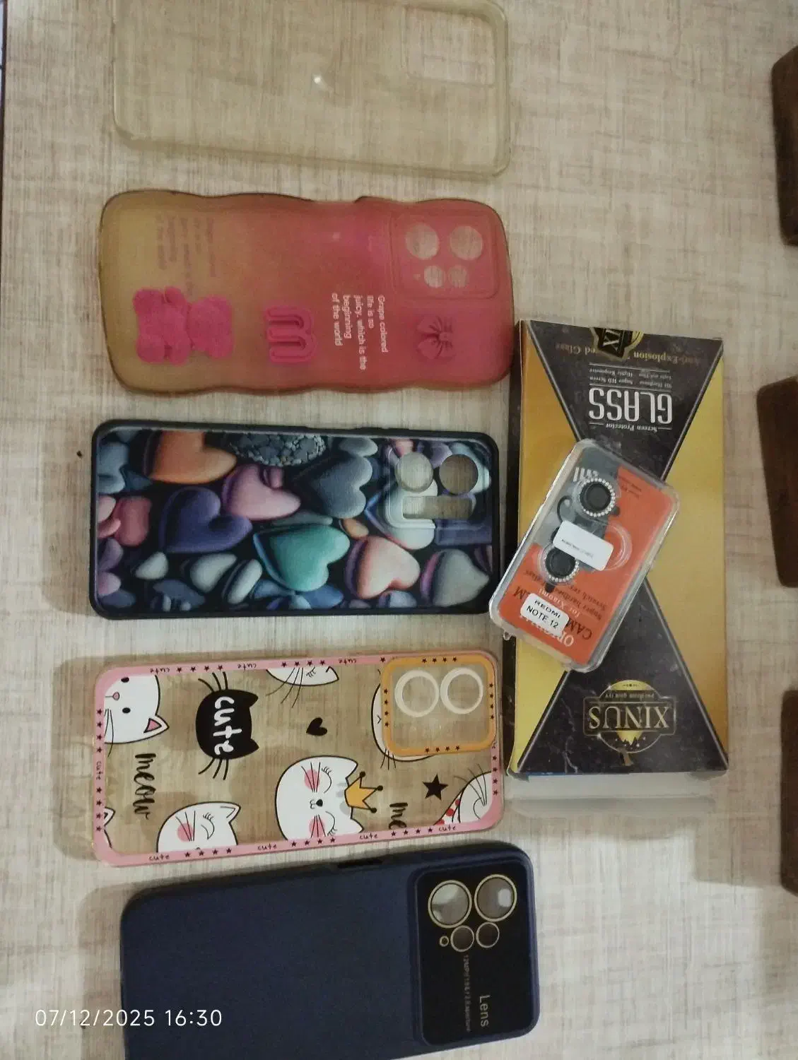 قاب گوشی همراه محافظ لنز نگین دار|لوازم جانبی موبایل و تبلت|دورود, |دیوار