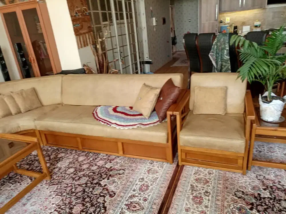 مبل ۹ نفره|مبلمان خانگی و میز عسلی|شاهین‌شهر, الهیه|دیوار