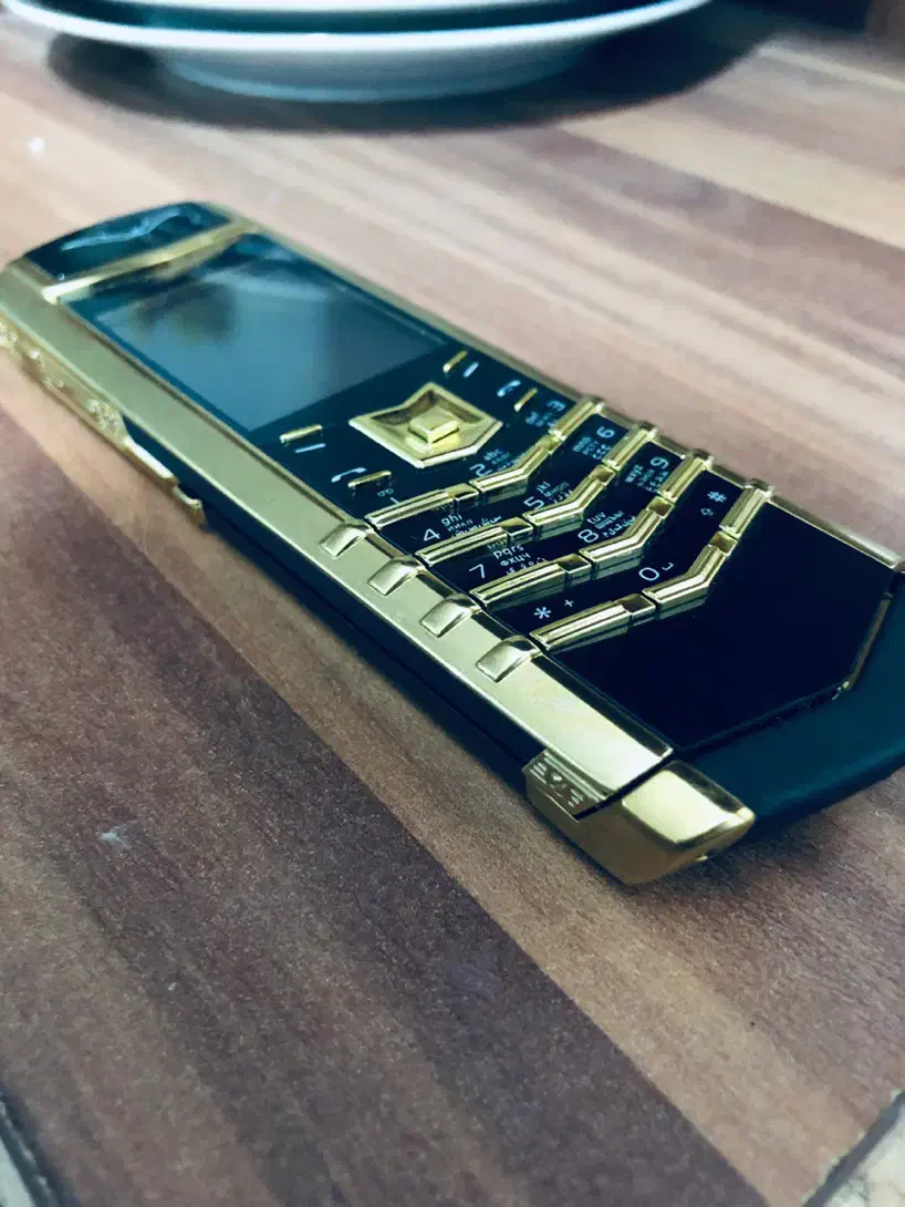 گوشی ورتو v10 ریجستر شده (سفارش انگلیس)|موبایل|شهرکرد, |دیوار