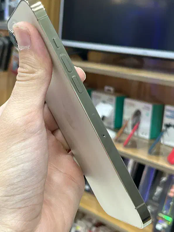 iphone 12Promax Za/a 256 گیگ|موبایل|یاسوج, |دیوار