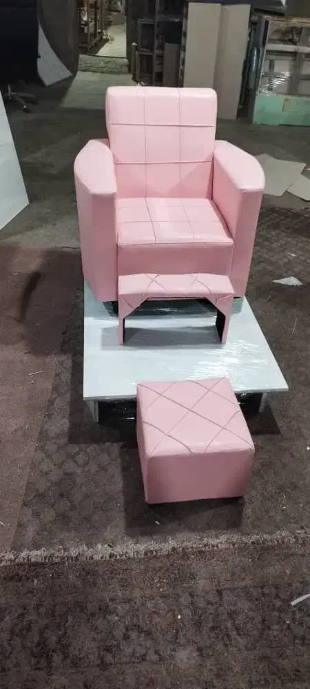 رویه کوب و نجار  ماهر و نیمه ماهر ساده|استخدام صنعتی، فنی، مهندسی|بهارستان, |دیوار