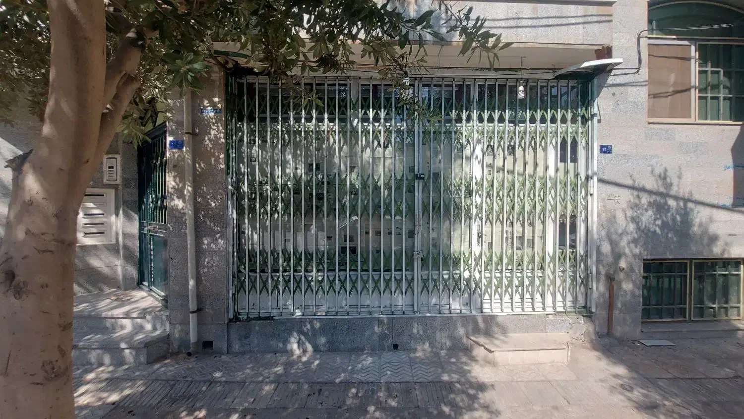 مغازه تجاری باجک ۳|فروش مغازه و غرفه|قم, باجک سه|دیوار