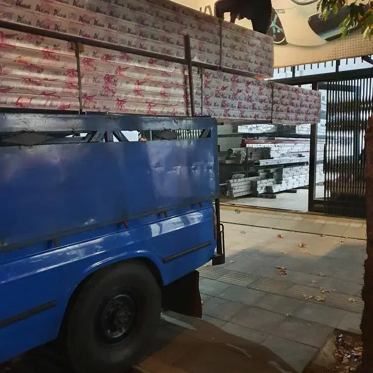 کرکره برقی اونیکس|خدمات پیشه و مهارت|آبیک, |دیوار