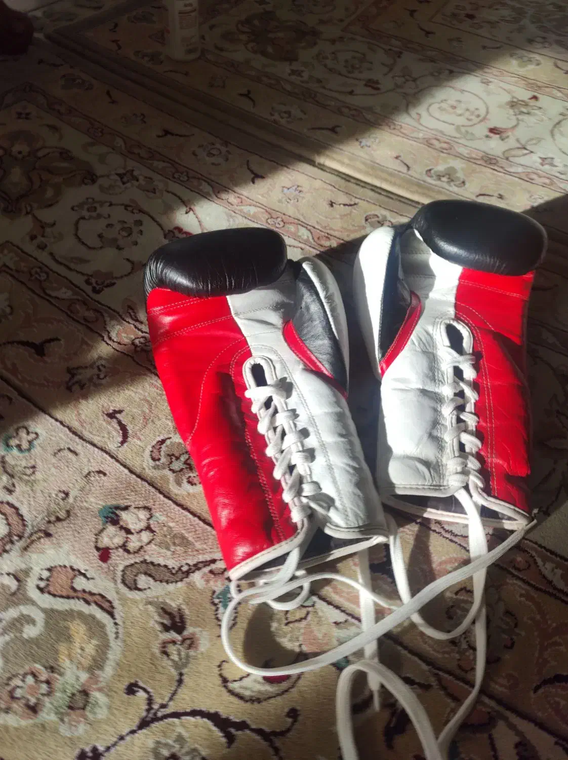 دستکش بوکس حرفه ای|تجهیزات ورزشی|اسلام‌‌آباد غرب, |دیوار