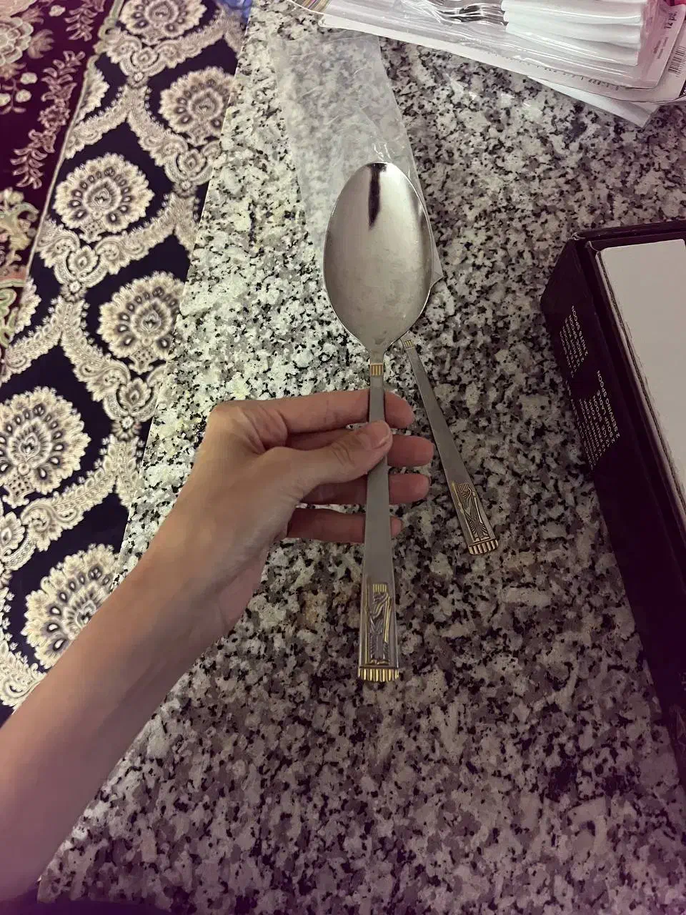 سرویس قاشق و چنگال و...|ظروف سرو و پذیرایی|اصفهان, ارغوانیه|دیوار