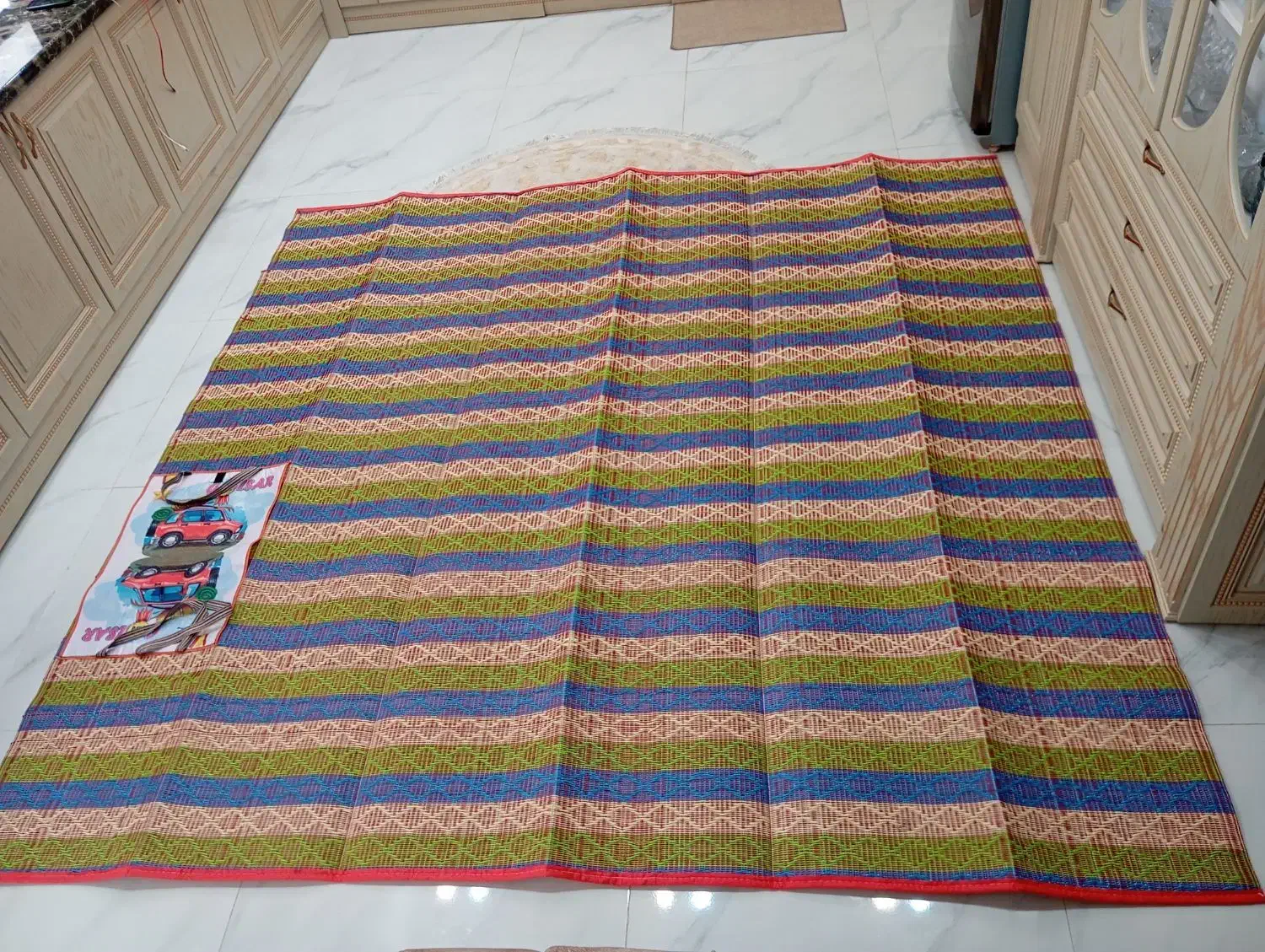 فرش مسافرتی پلاستیکی نونو زیر قیمت|فرش|یزد, |دیوار