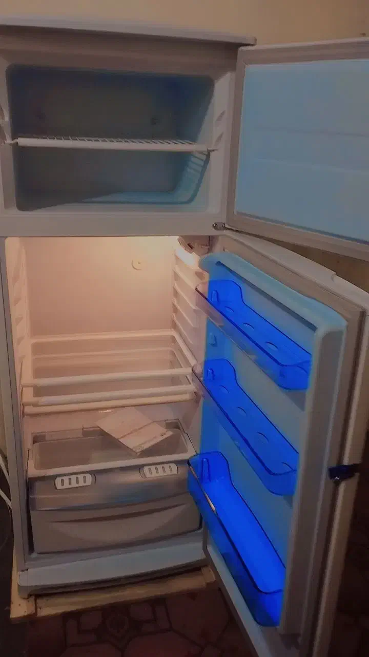 یخچال|یخچال و فریزر|میناب, |دیوار