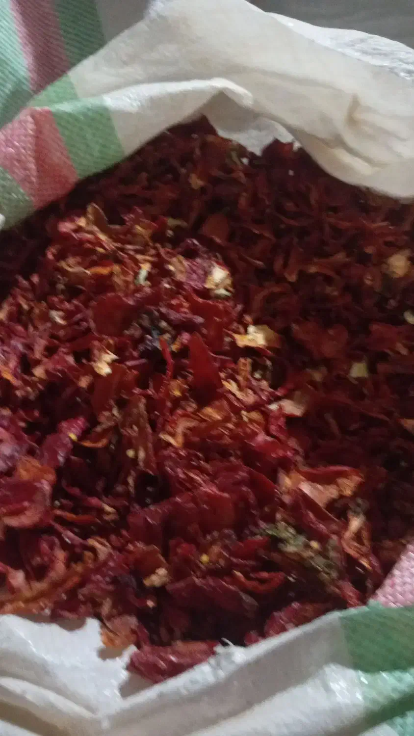 پاپریکا|خوردنی و آشامیدنی|اصفهان, سرشبادران|دیوار