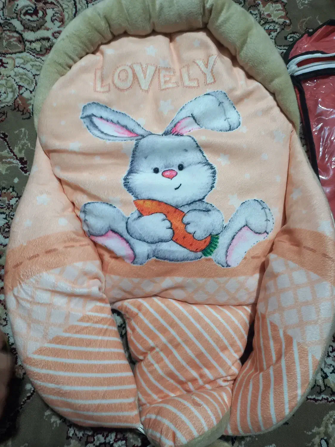 آغوشی بچه|کالسکه و لوازم جانبی|قم, پردیسان|دیوار