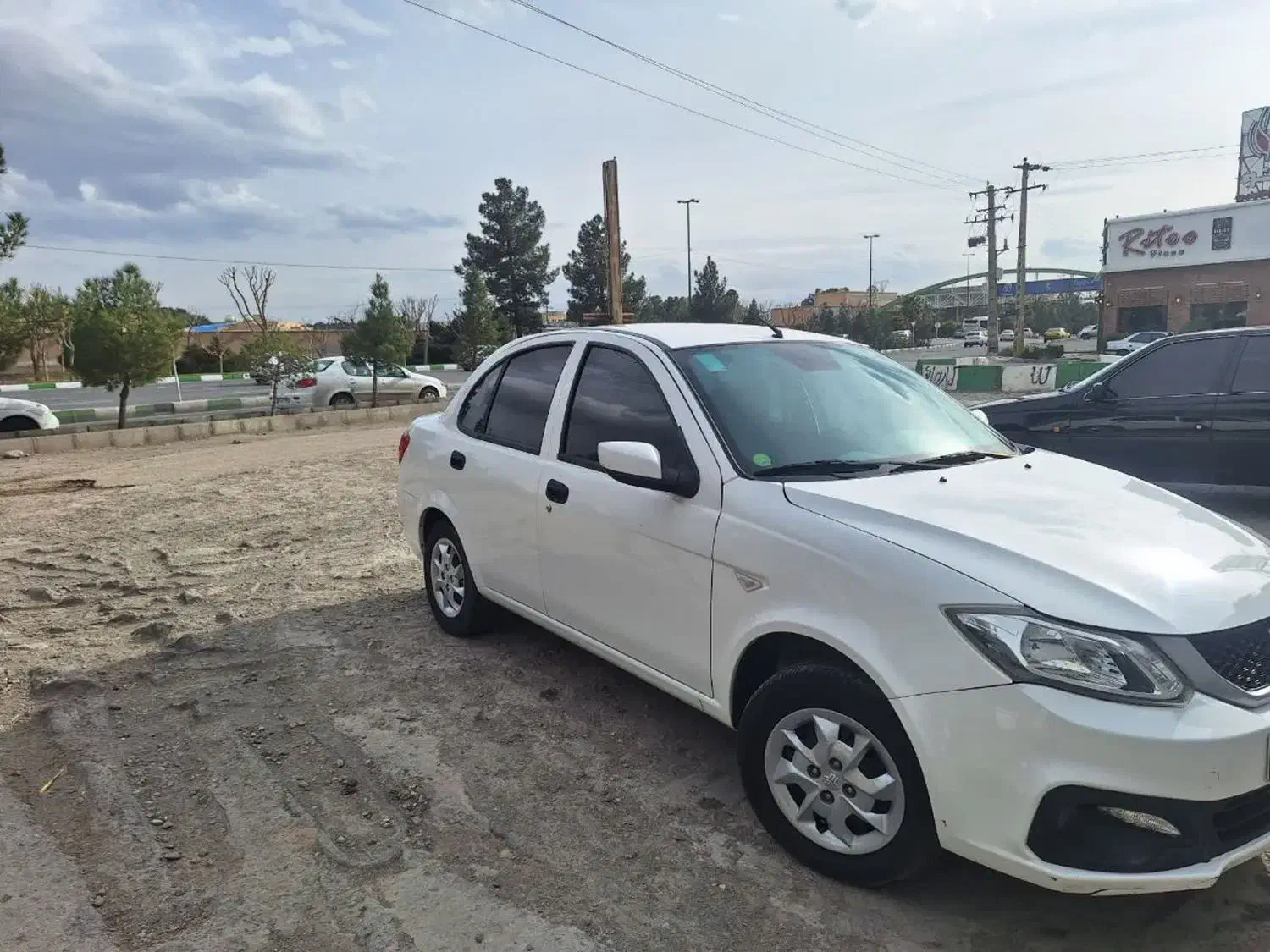 ساینا s|خودرو سواری و وانت|قم, میرزائیه|دیوار