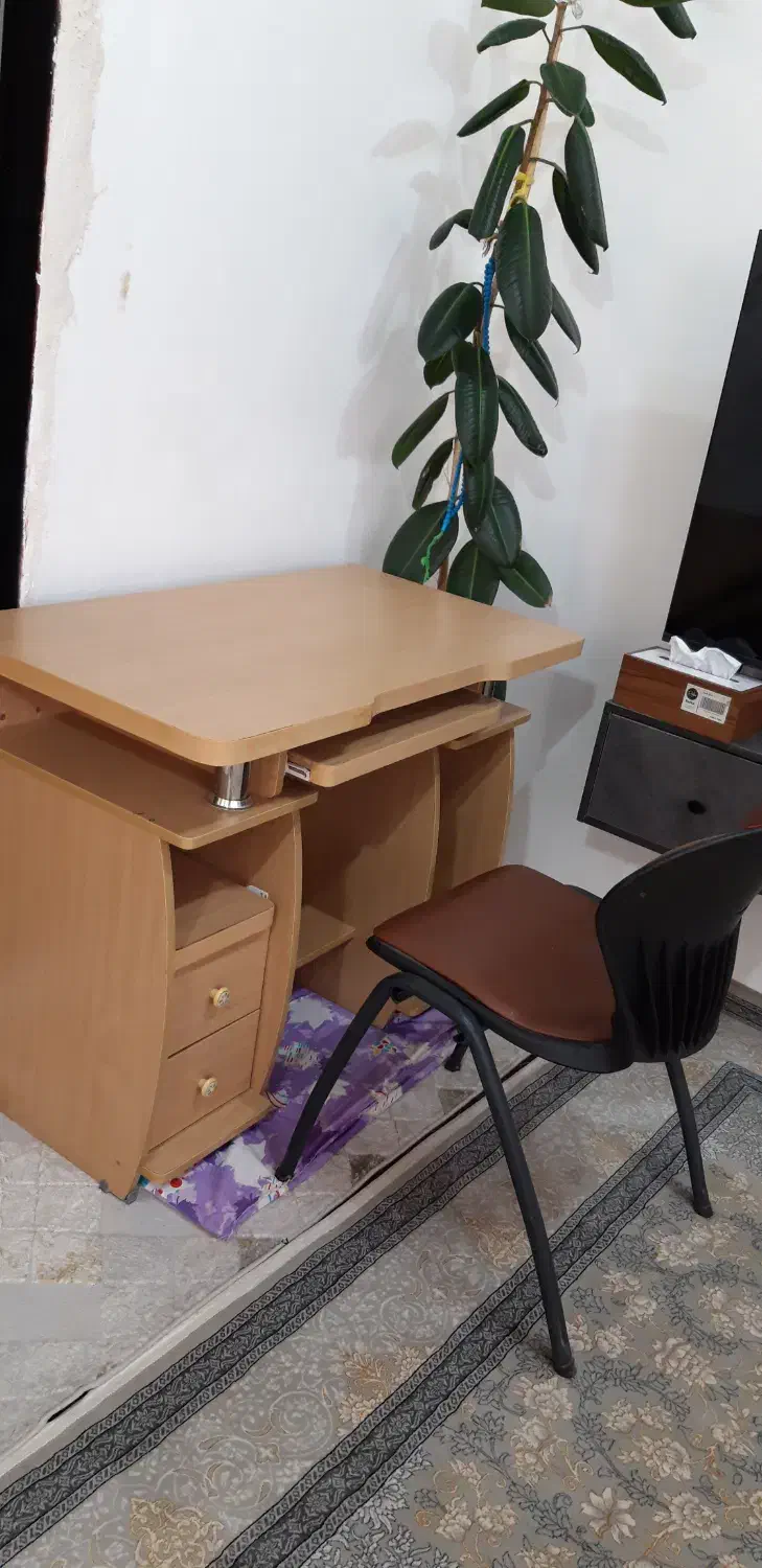 میز کامپیوتر|میز تحریر و کامپیوتر|کرفتو, |دیوار