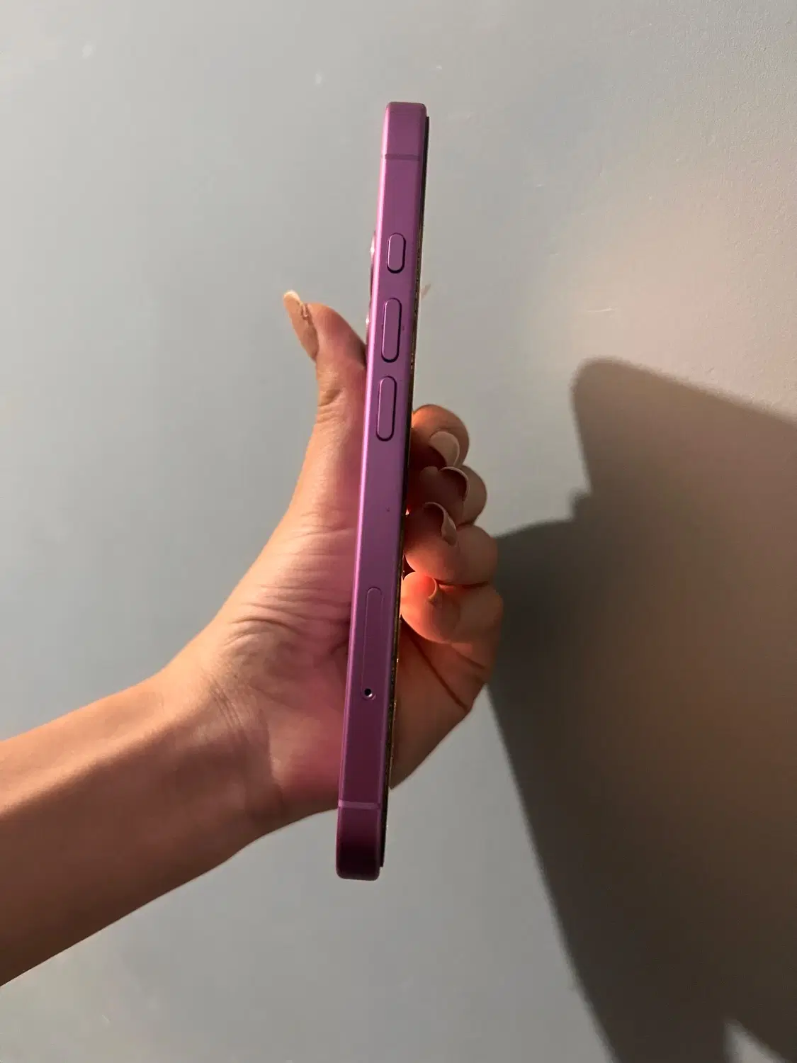 IPhone 16 Normal|موبایل|قم, نیروگاه|دیوار