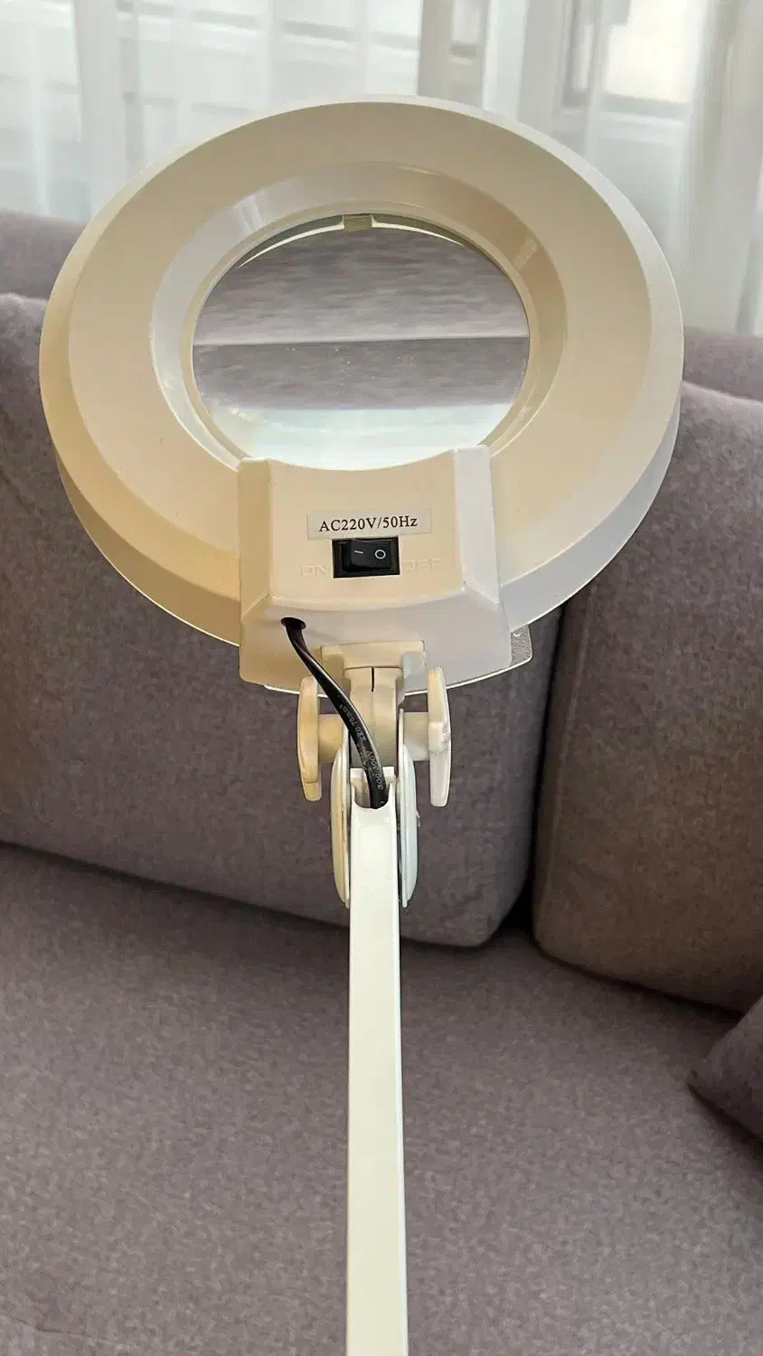 دستگاه لوپ با امکان بزرگنمایی مناسب سالن فیشیال|آرایشی، بهداشتی، درمانی|رشت, بلوار گیلان|دیوار