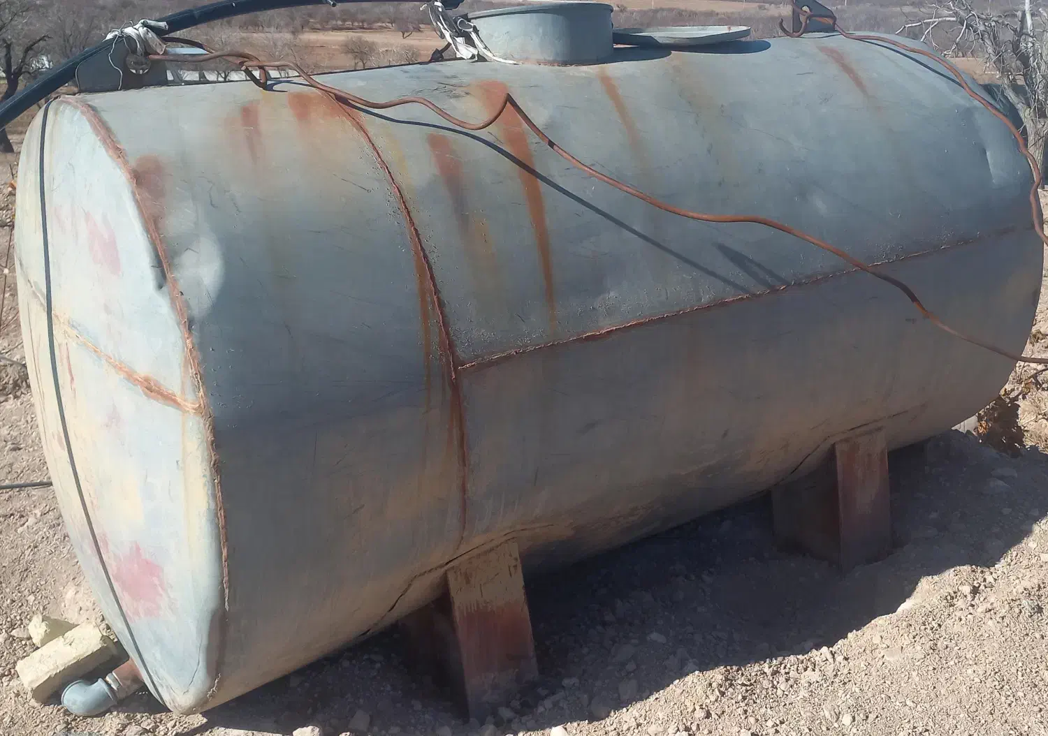 تانک اب ۴ هزاری|ابزارآلات|سامان, |دیوار