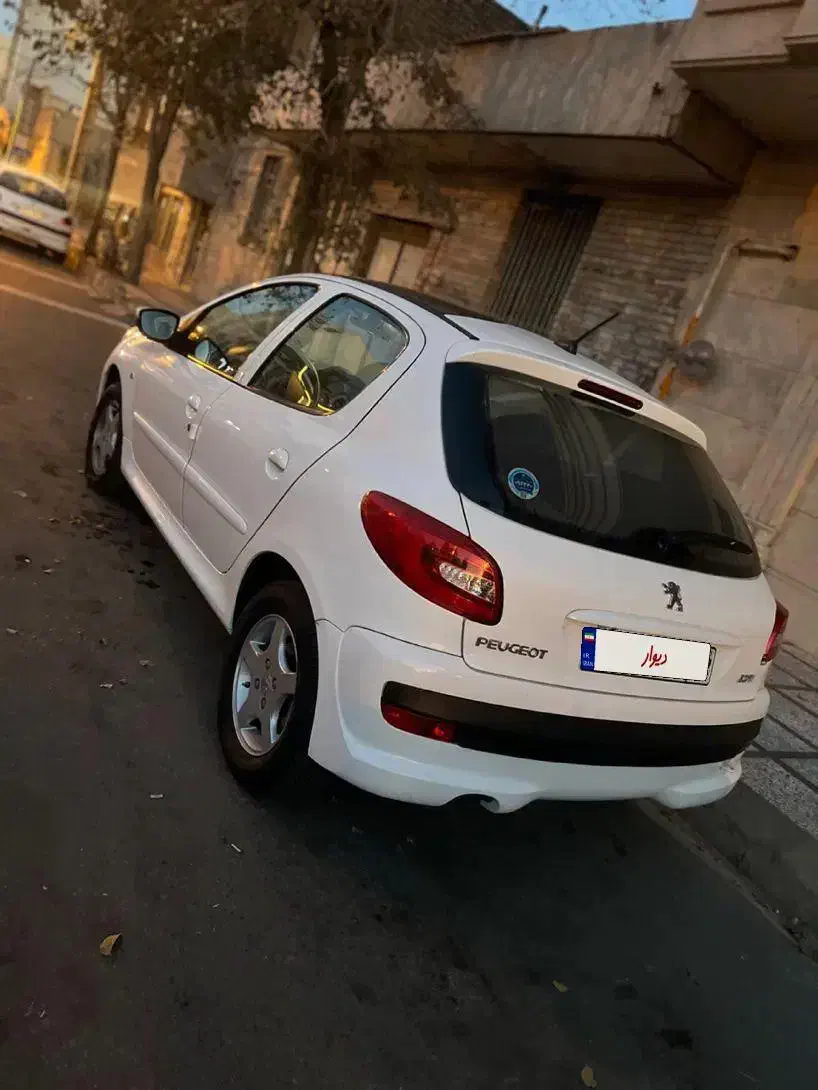 207پانا ارتقا دنده|خودرو سواری و وانت|ساوه, |دیوار