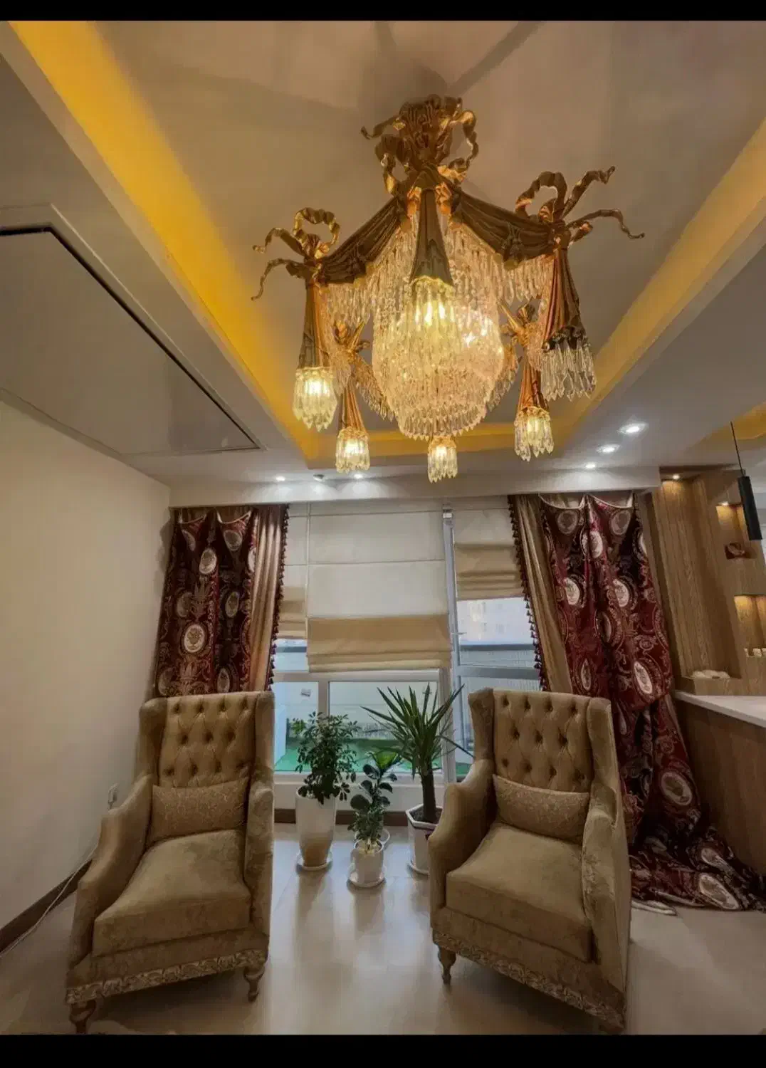 ۱۶۰متر /برج مجلل/دریاچه/فول دیزاین/۳خواب