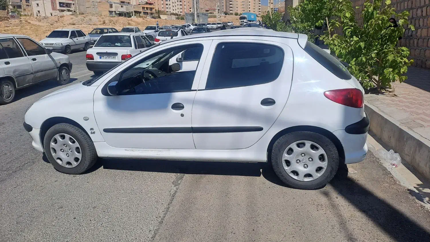 پژو ۲۰۶ مدل ۱۴۰۰|خودرو سواری و وانت|شیراز, بازار|دیوار