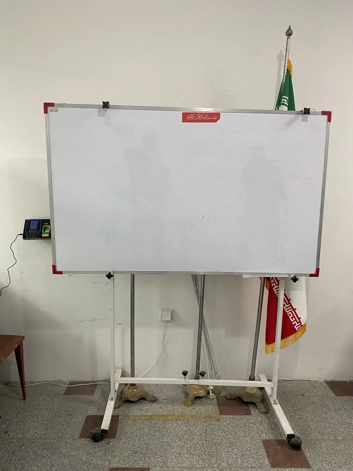 تخته وایت برد پایه دار|لوازم التحریر|مشهد, امیرآباد|دیوار