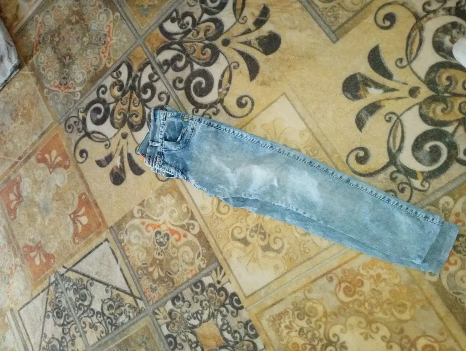 دو عدد شلوار لی آبی تمیز سالم|لباس|قم, شهر قائم|دیوار