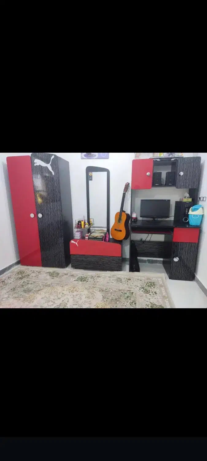 سرویس اتاق خواب|تخت و سرویس خواب|رودخانه, |دیوار