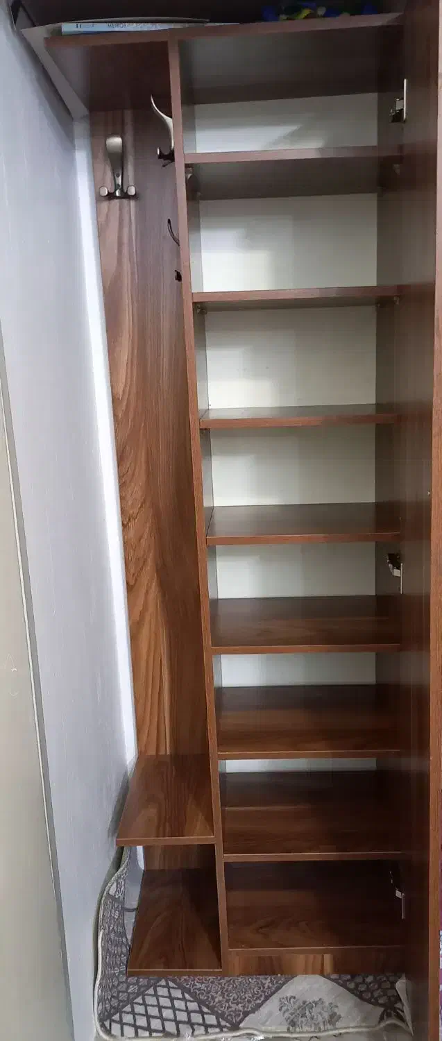 جاکفشی و جا لباسی آیینه دار|جاکفشی، کمد، دراور|قم, زنبیل آباد|دیوار