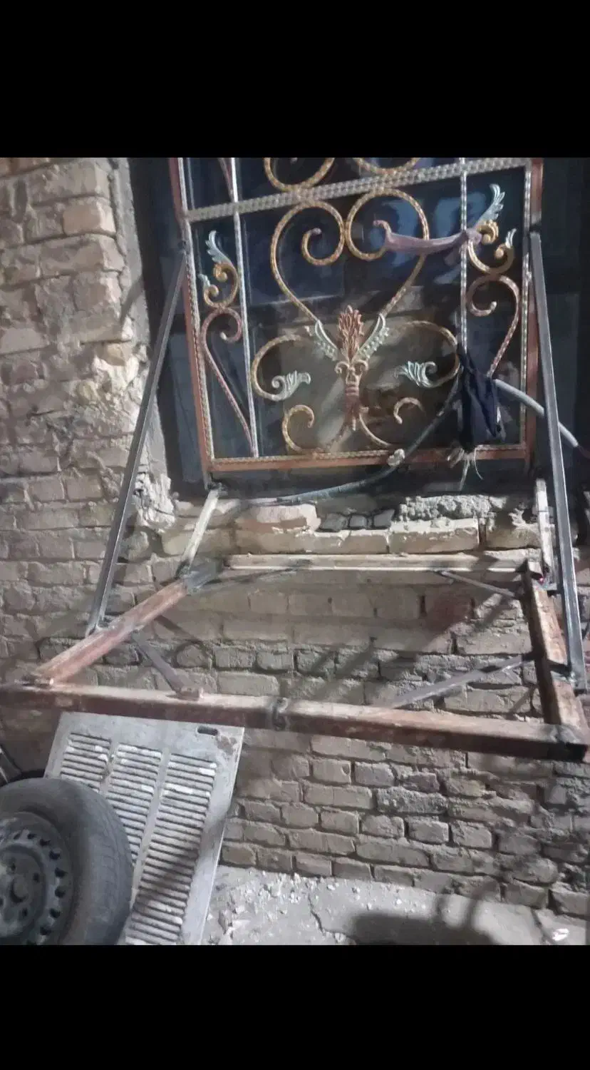 خدمات جوشکاری سیار و سیم کشی لوله کشی اب فاضلاب|خدمات پیشه و مهارت|سراوان, |دیوار