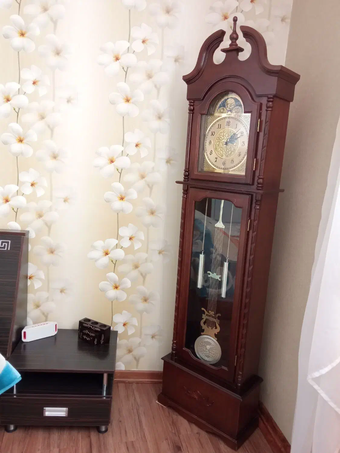 ساعت|ساعت دیواری و تزئینی|تربت‌حیدریه, قائم|دیوار