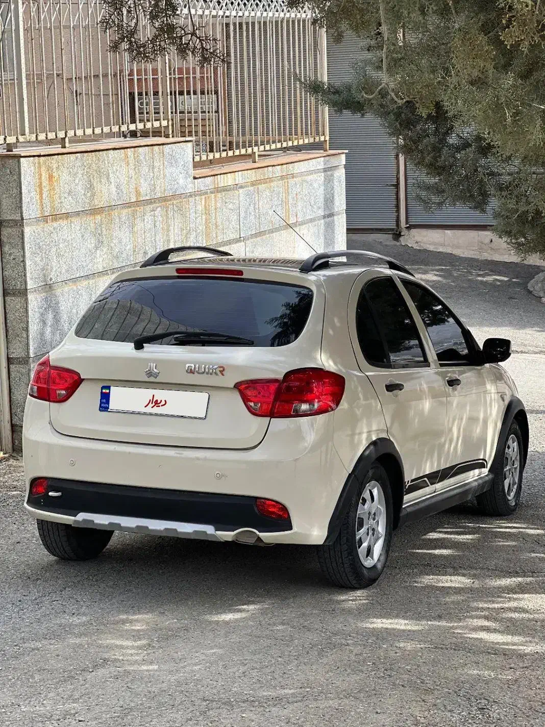 کوییک Rمدل۱۴۰۲|خودرو سواری و وانت|سنندج, |دیوار