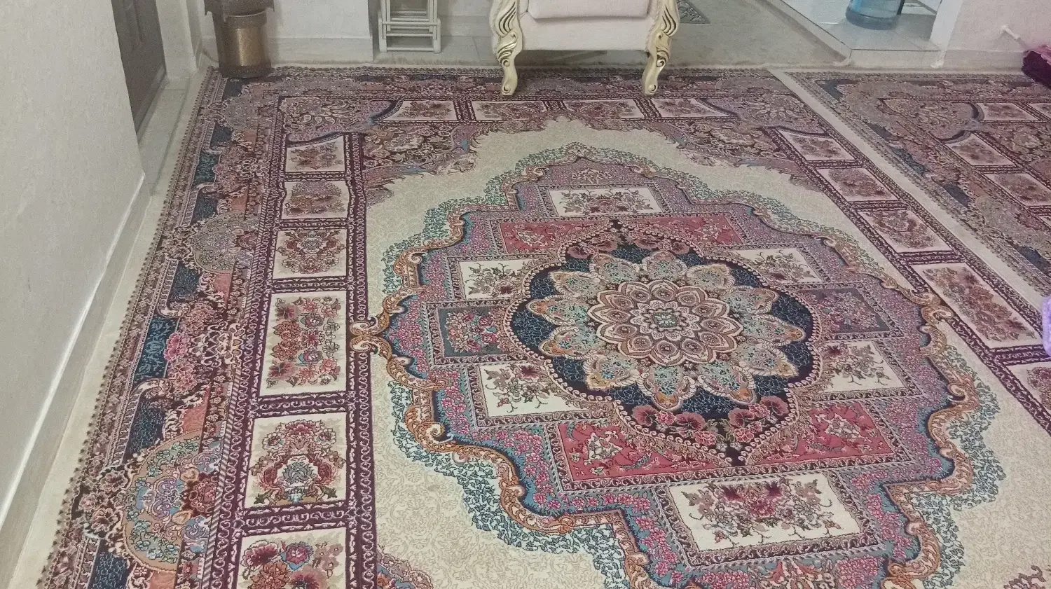 دو عدد فرش 500شانه سالم بدون پارگی|فرش|ماهدشت, |دیوار