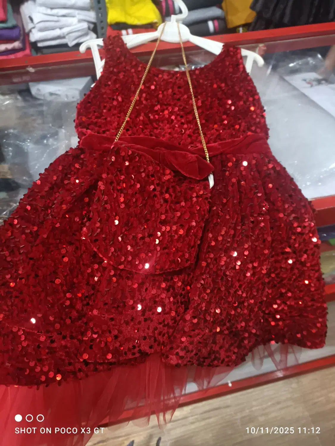 فروش لباس مجلسی دخترانه|کفش و لباس بچه|بیجار, |دیوار