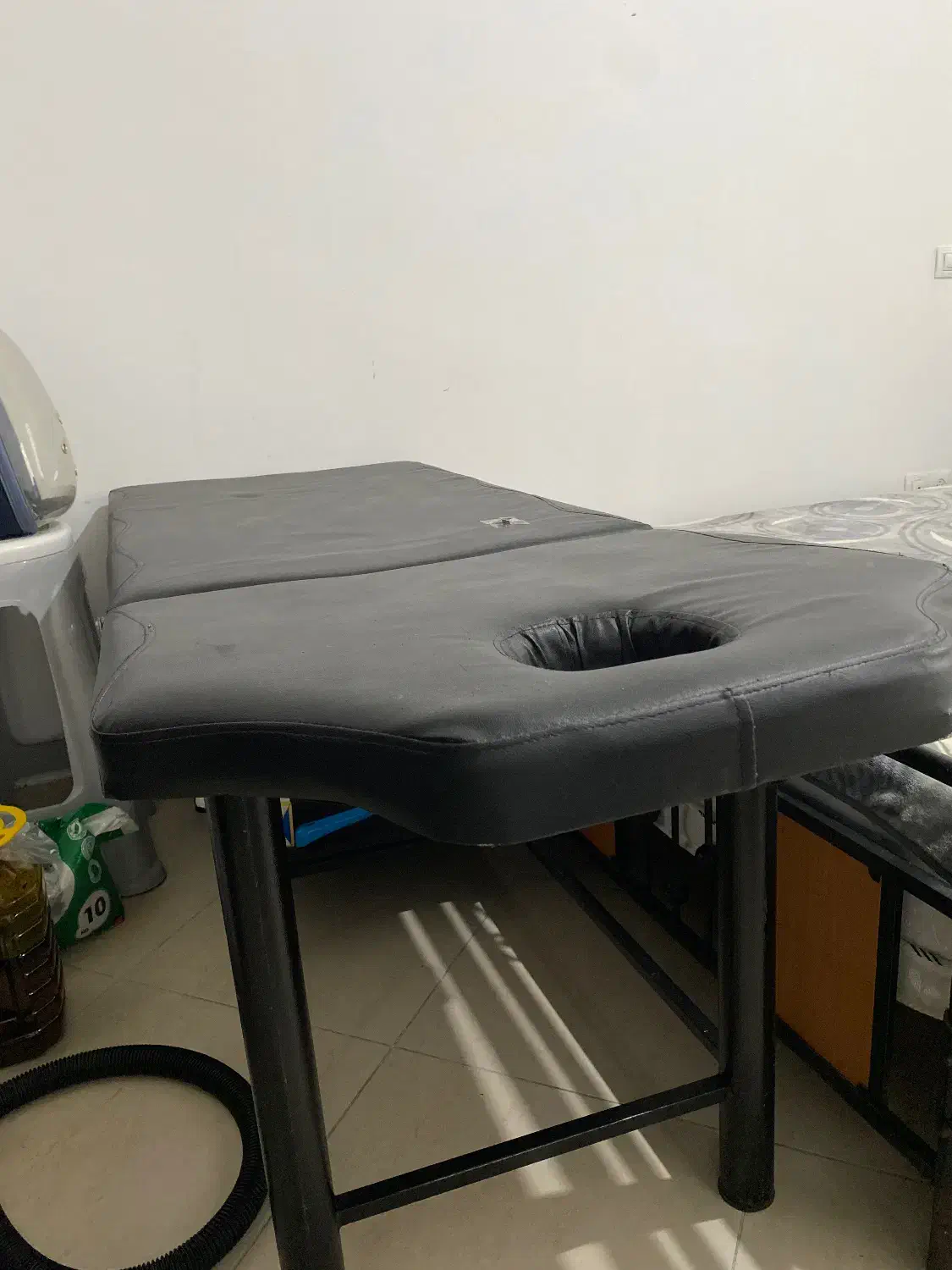 تخت ماساژ|آرایشگاه و سالن‌های زیبایی|محمودآباد, |دیوار