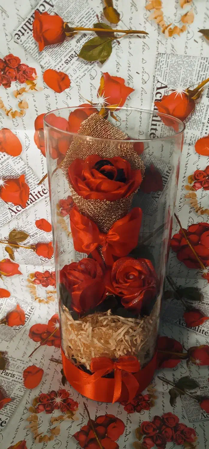 باکس گل ربانی اکلیری|گل مصنوعی|کرمان, |دیوار