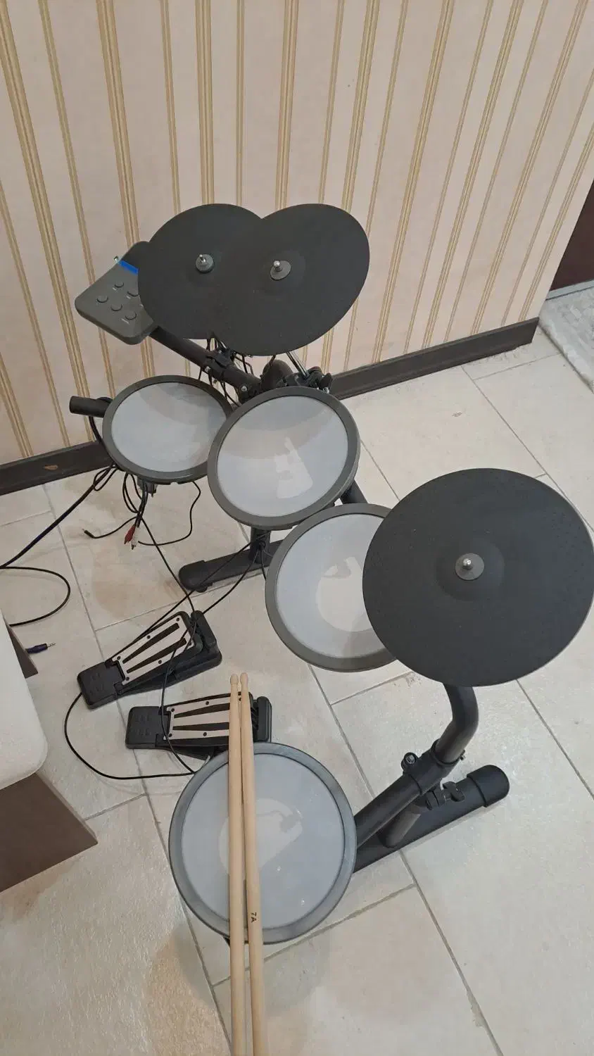 درام الکترونیک|درام و پرکاشن|لاهیجان, گلستان|دیوار