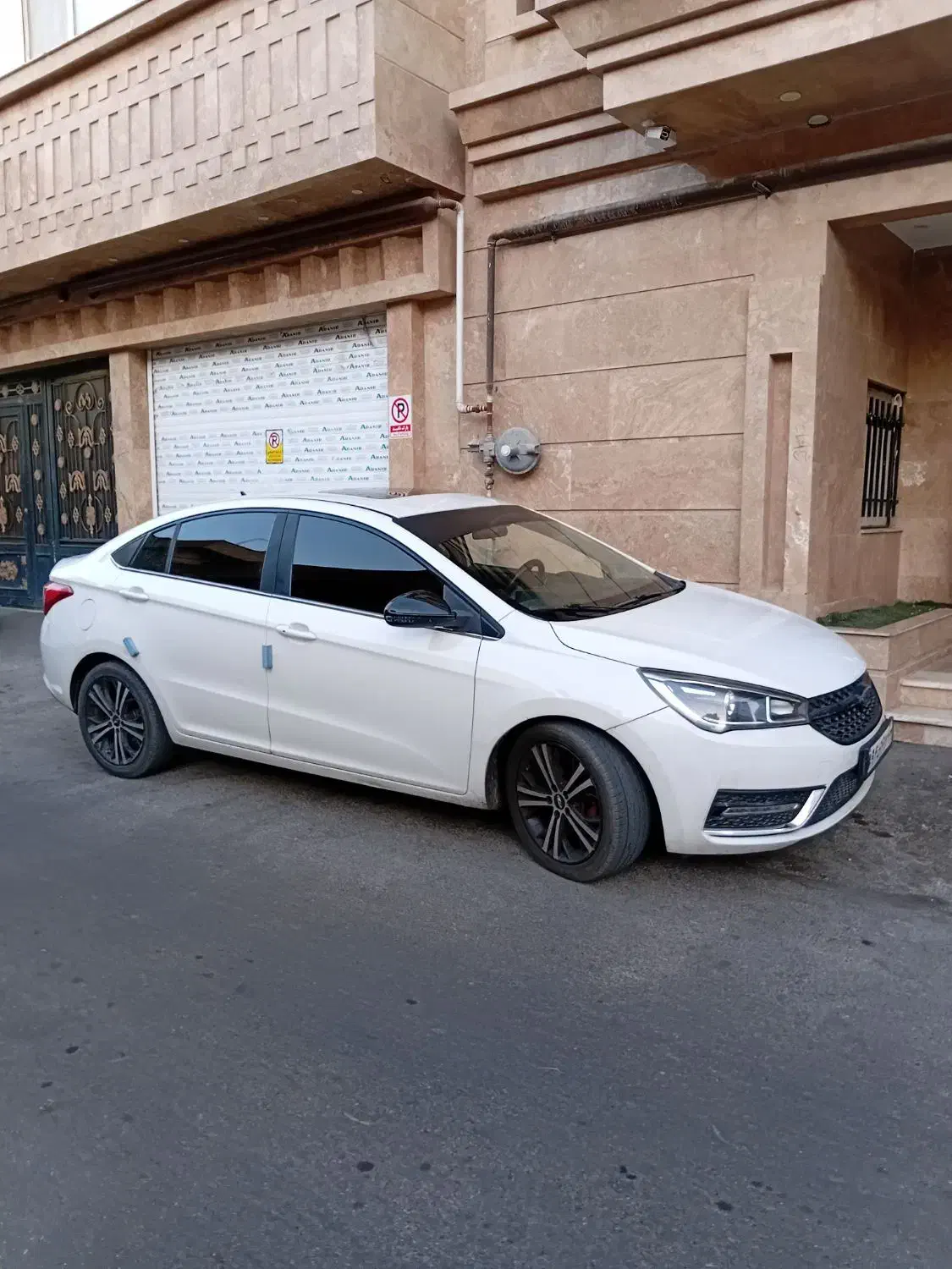 چری آریزو ۵ مدل ۹۶ اتومات اکسلنت|خودرو سواری و وانت|شیراز, غدیر جنوبی|دیوار